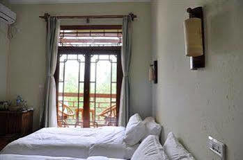 Yangshuo Phoenix Pagoda Fonglou Retreat Exterior photo